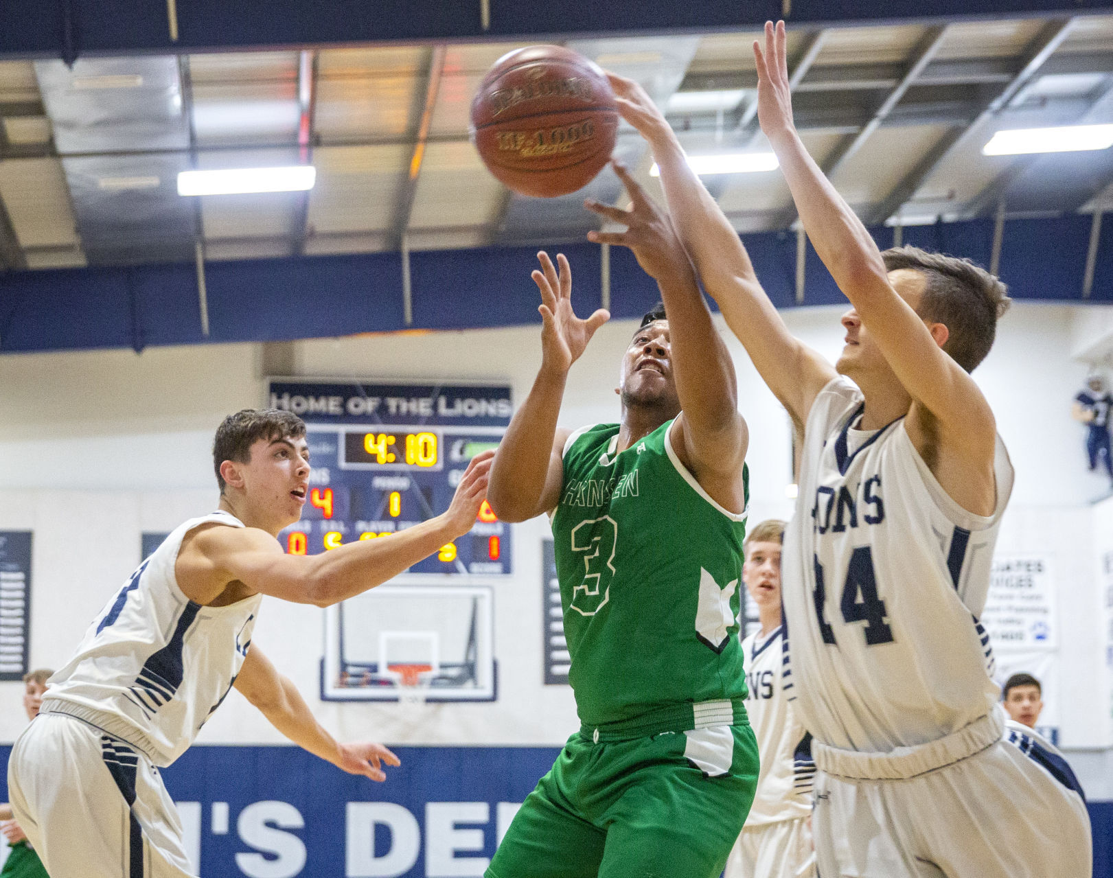 Lighthouse Christian takes on Hansen